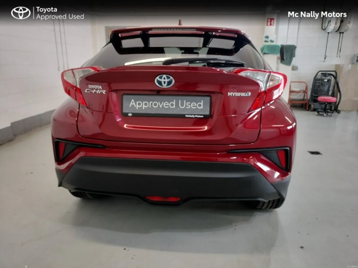 Toyota C-HR HYBRID SPORT LOW KMS - Image 4