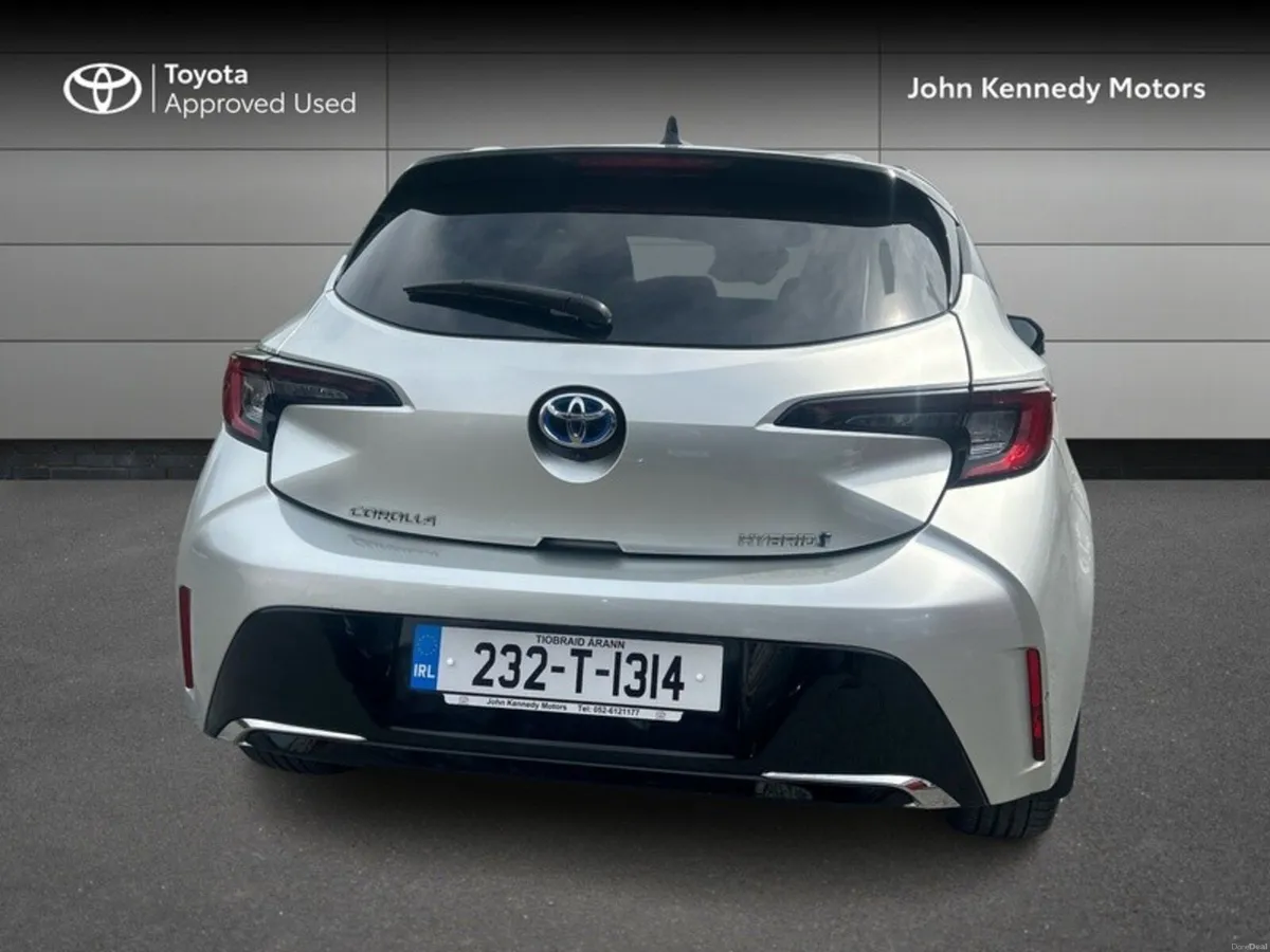 Toyota Corolla LUNA SPORT HB - Image 4
