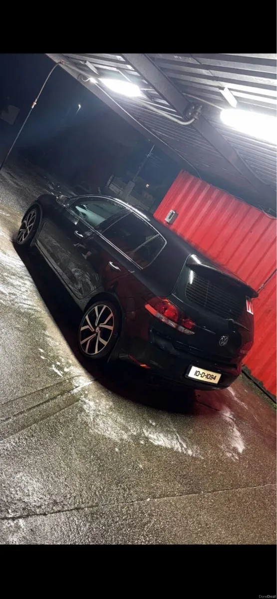 Volkswagen Golf - Image 1