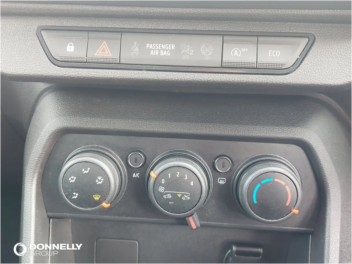 Dacia Sandero Stepway Hatchback Essential - Image 6