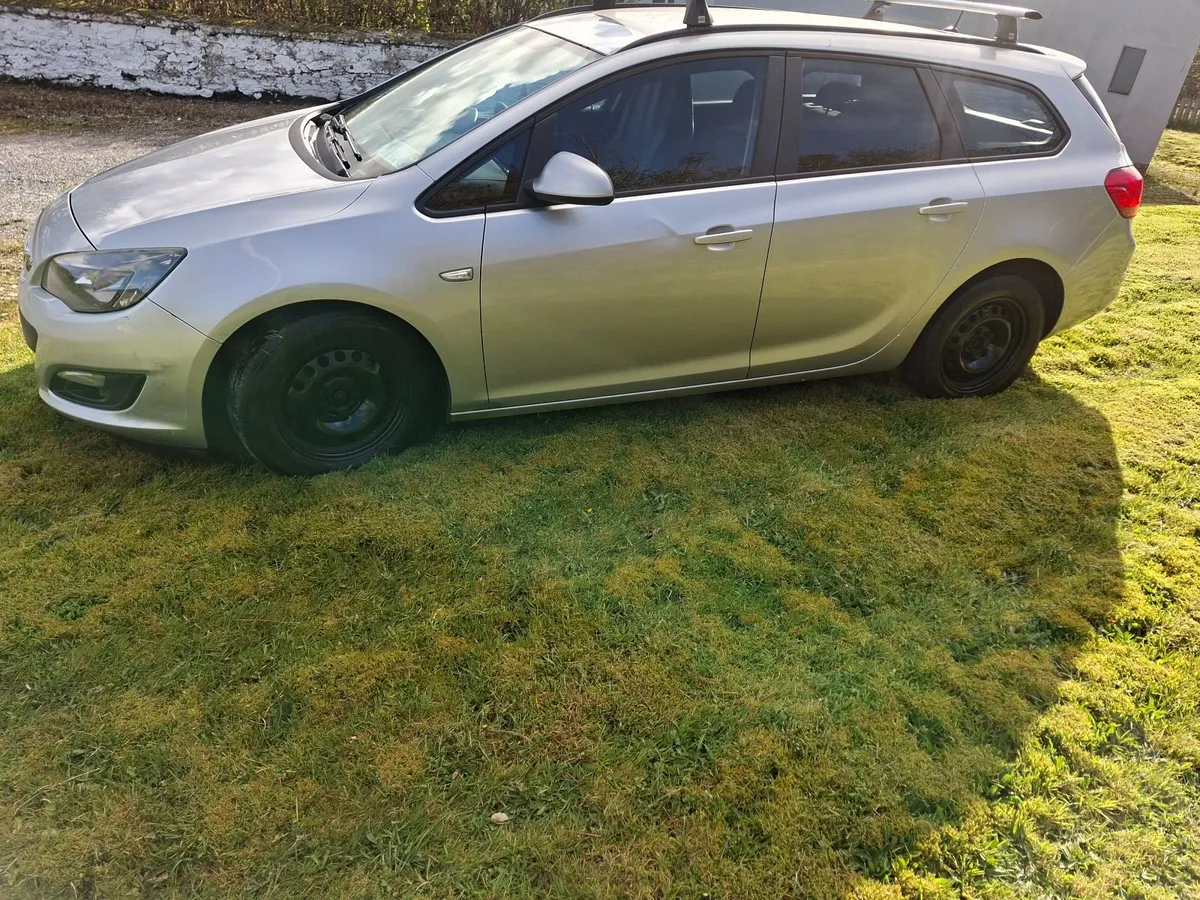 Vauxhall Astra Estate 2012 1.7CDTI (128BHP) - Image 4