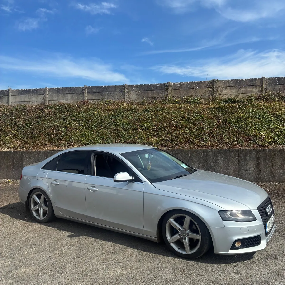 2011 Auid a4 - Image 1