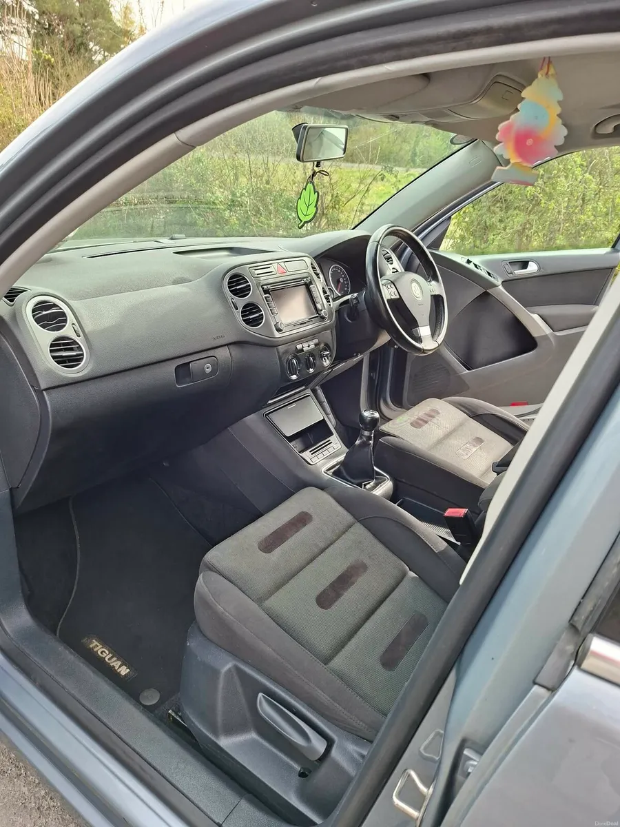 VW TIGUAN - Image 4
