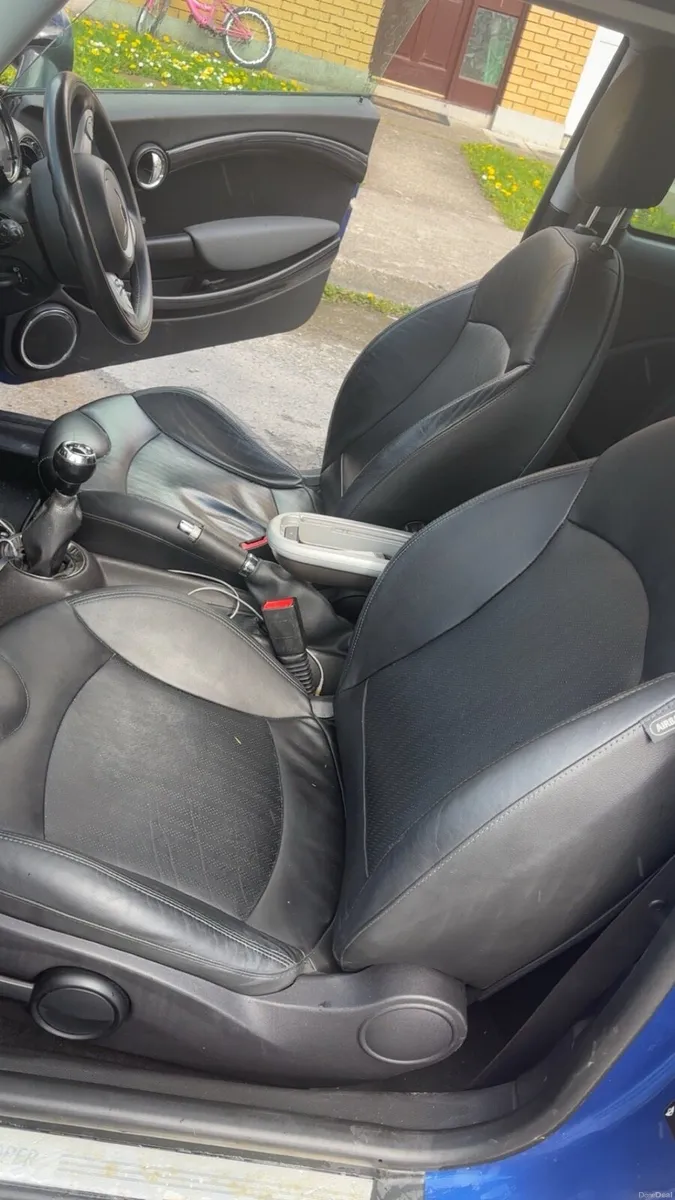 Mini Cooper - Image 3