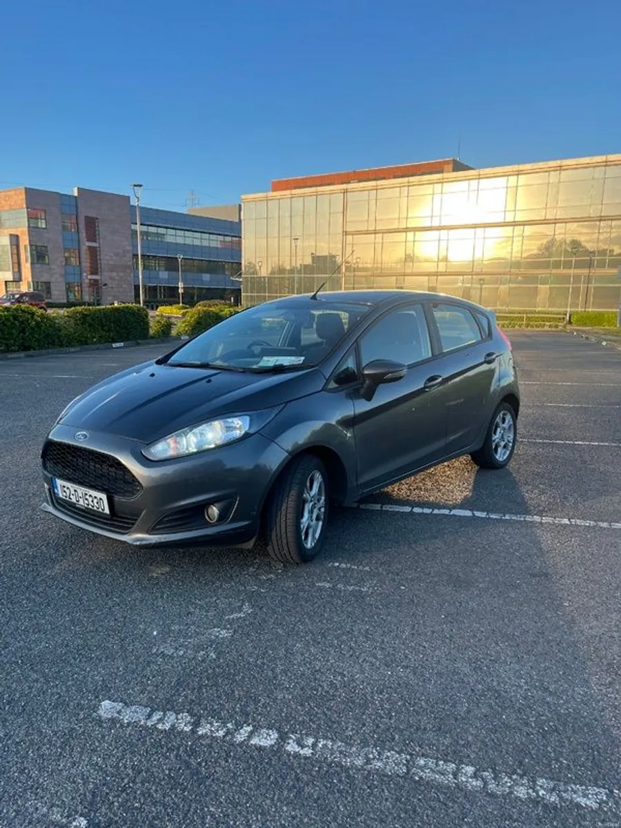 2015 Ford Fiesta - Image 3