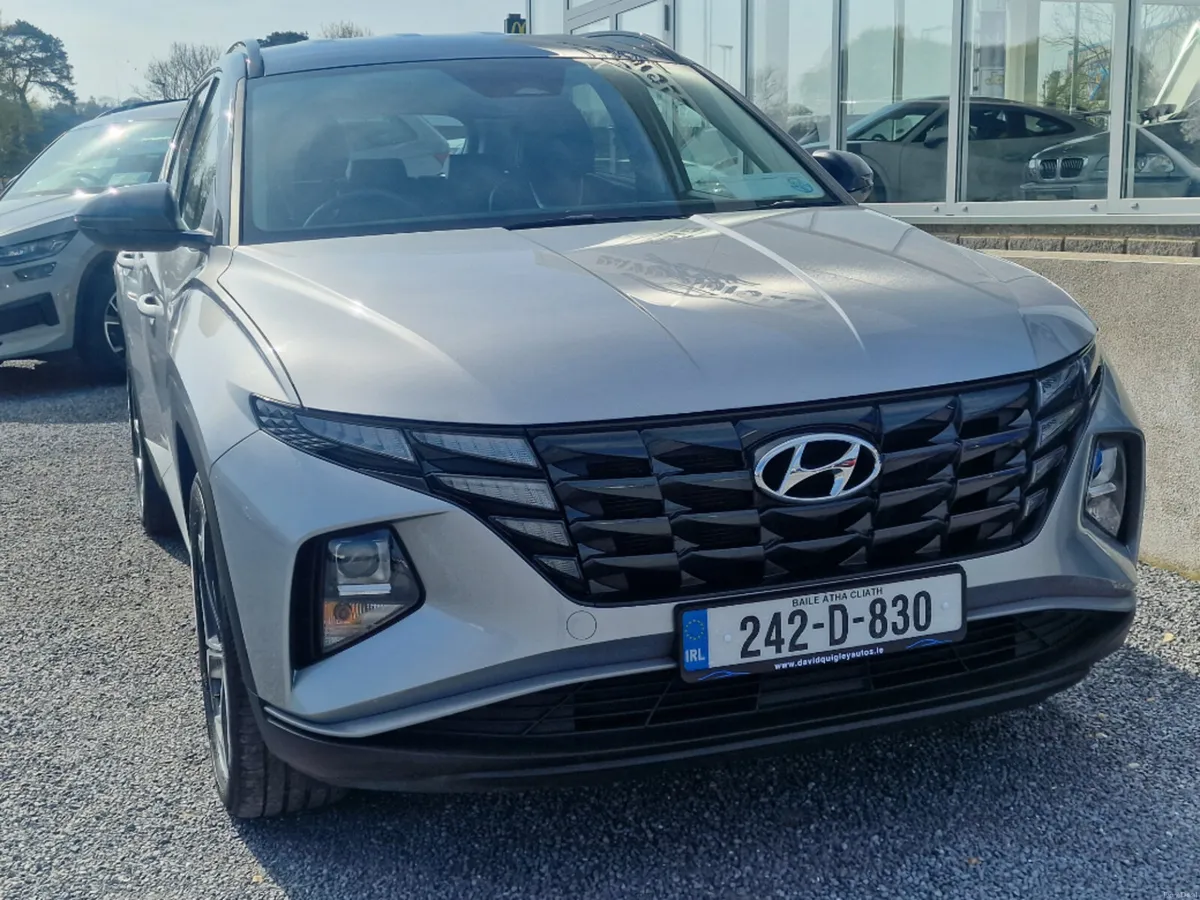 Hyundai Tucson Executive TWO Tone Phev 5DR AUTO - Image 2