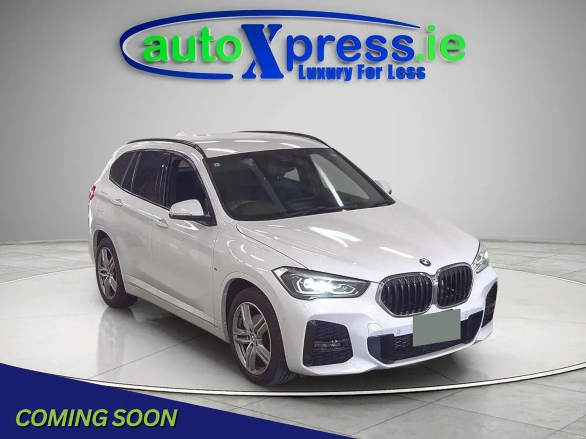BMW X1 M-SPORT XDRIVE, Reversing camera - Image 1