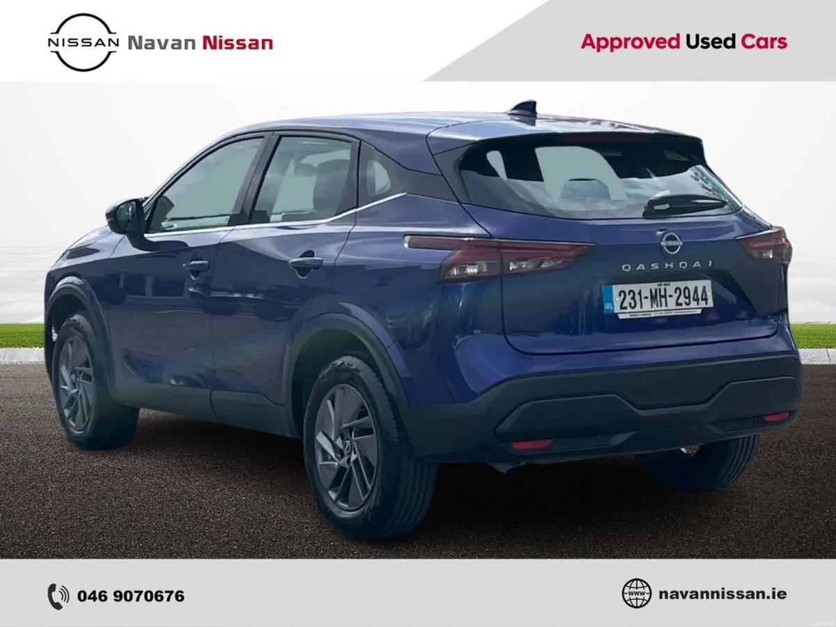 Nissan Qashqai 1.3 PET MILD HYBRID SV CVT *EFFICIE - Image 6