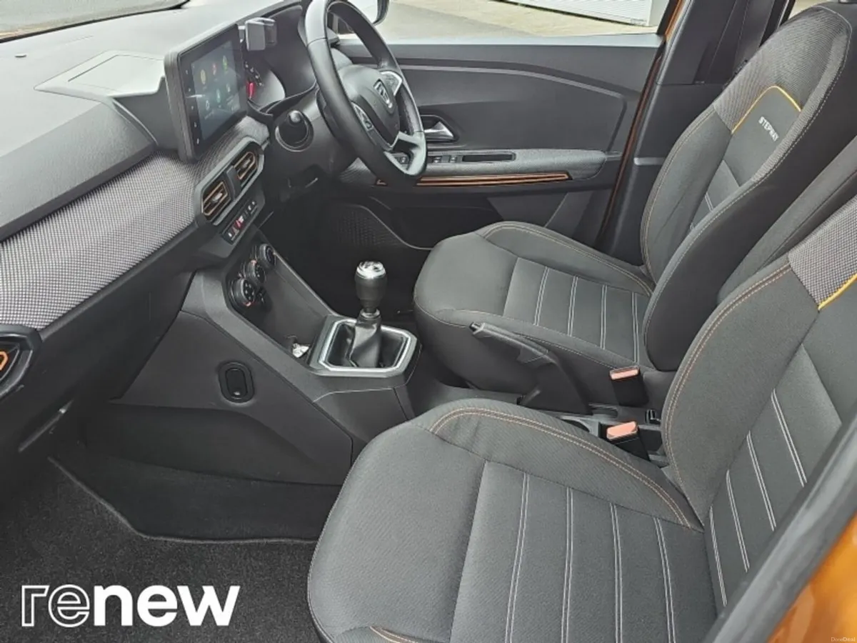 Dacia Sandero Stepway COMFORT 1.0 TCE LPG (RUNS ON - Image 5