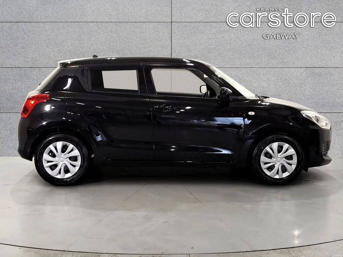 Suzuki Swift 1.2 PET AUTO - Image 2