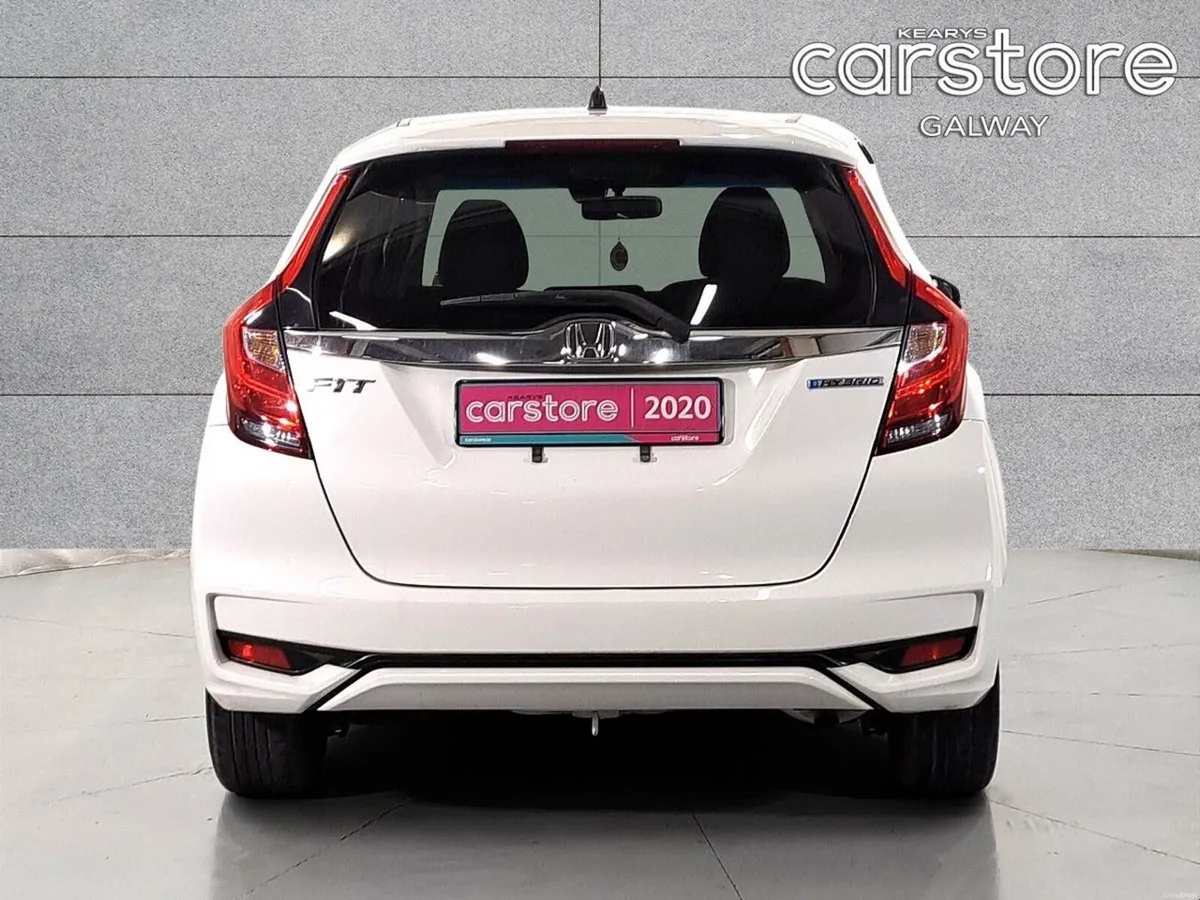 Honda Fit 1.5 HYBRID AUTO - Image 4
