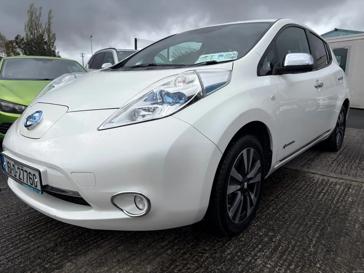 11 BARS-FULL HISTORY-TOP SPEC- LOW KMS - Image 3