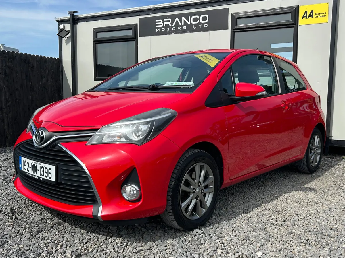 Toyota Yaris 1.0 Terra 2015 - Image 3