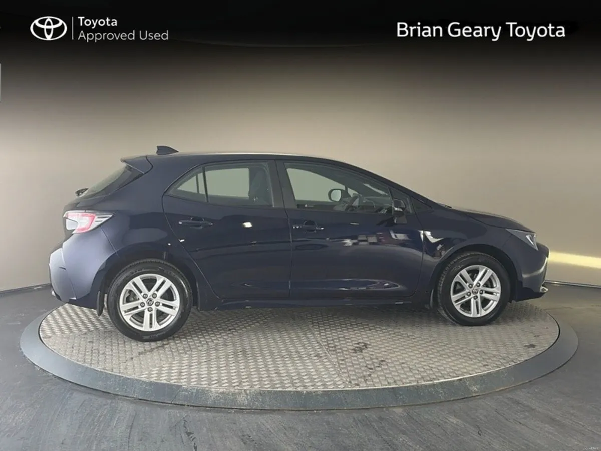 Toyota Corolla HYBRID LUNA H/B - Image 3
