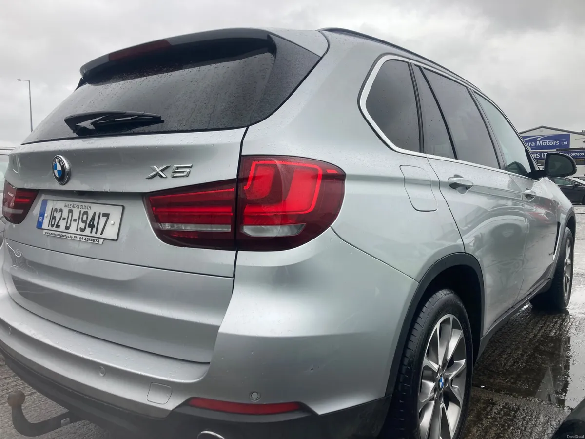 4WD-5 SEATER CREWCAB-FULL BMW HISTORY - Image 4