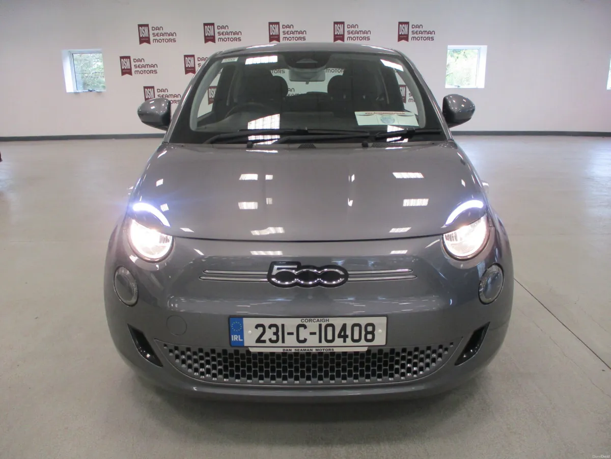 Fiat 500e  ICON 42KWH 2023 - Image 4