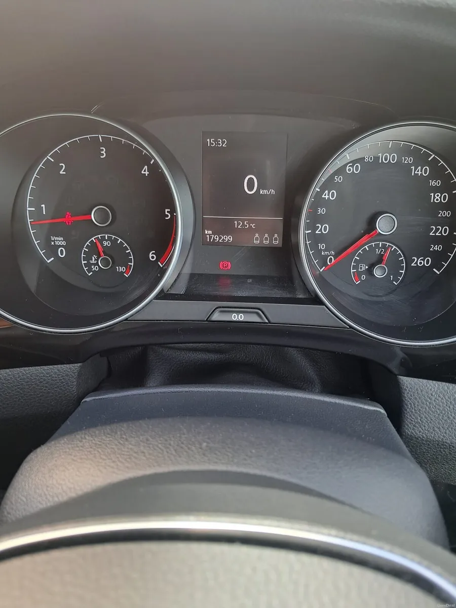 Volkswagen golf sportvan - Image 2