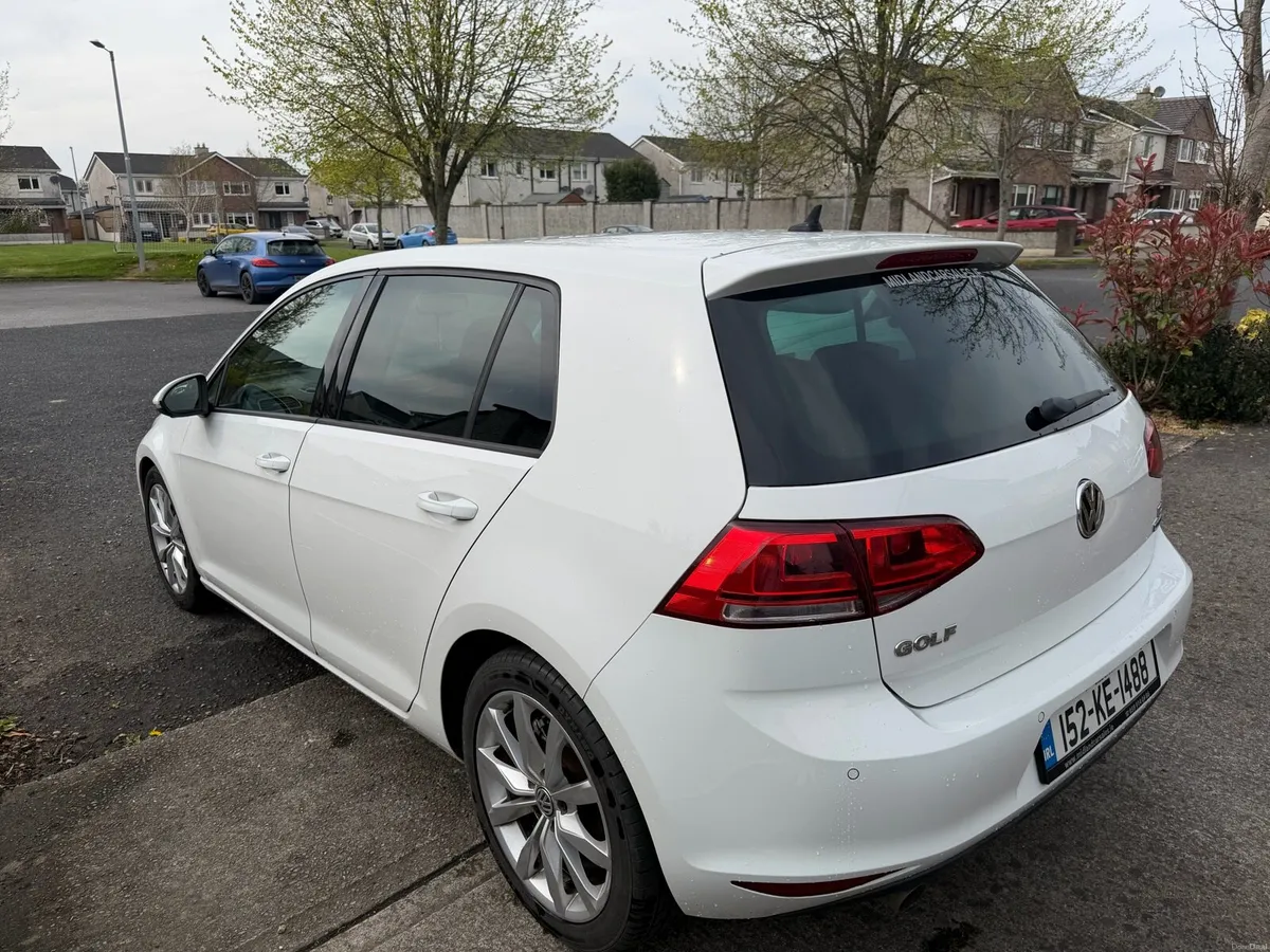 2015 Volkswagen Golf Highline spec - Image 3