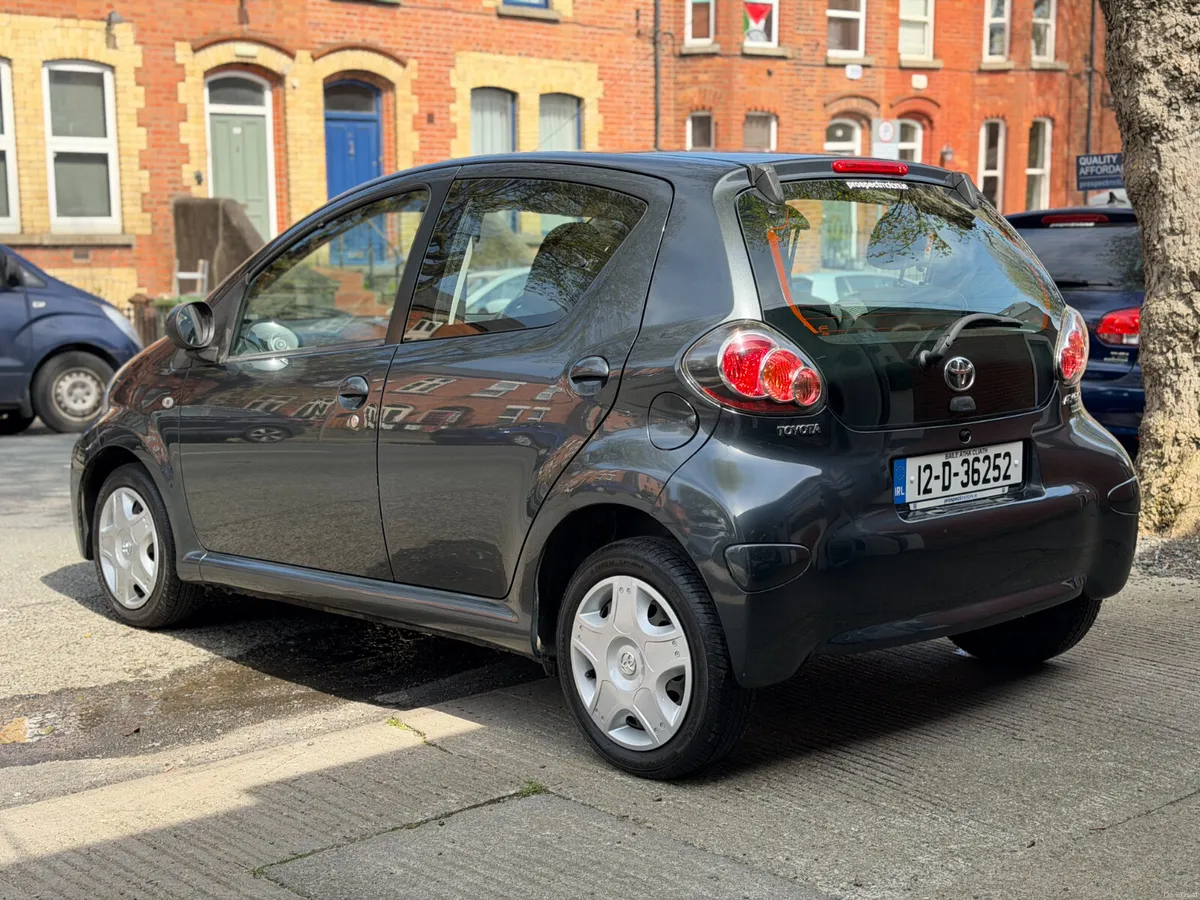 12 Toyota Aygo, 1.0 Petrol, 95Kms, FSH, SIMI - Image 4