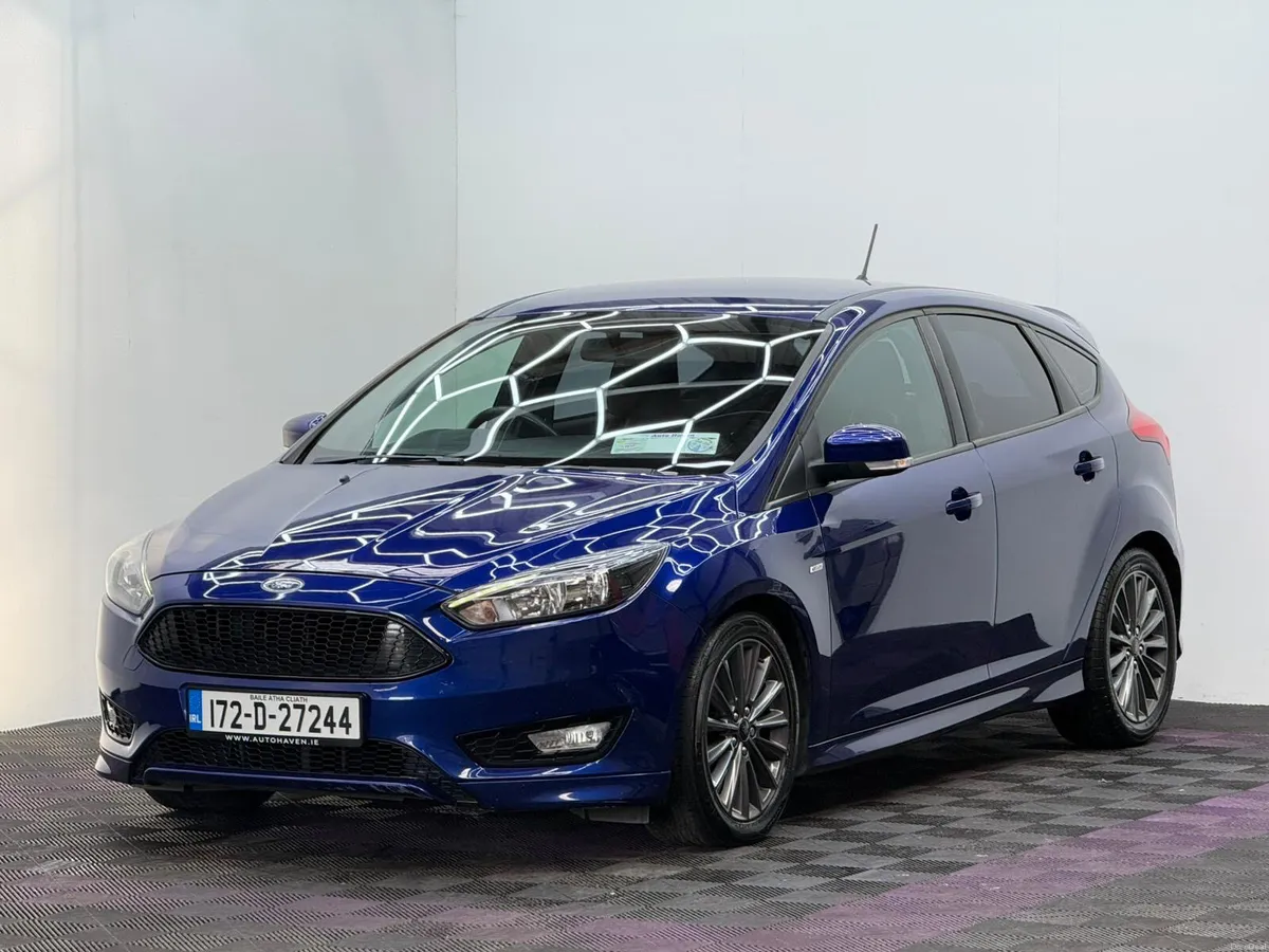 2017 Ford Focus ST Line 1.5TDCI, - Image 3