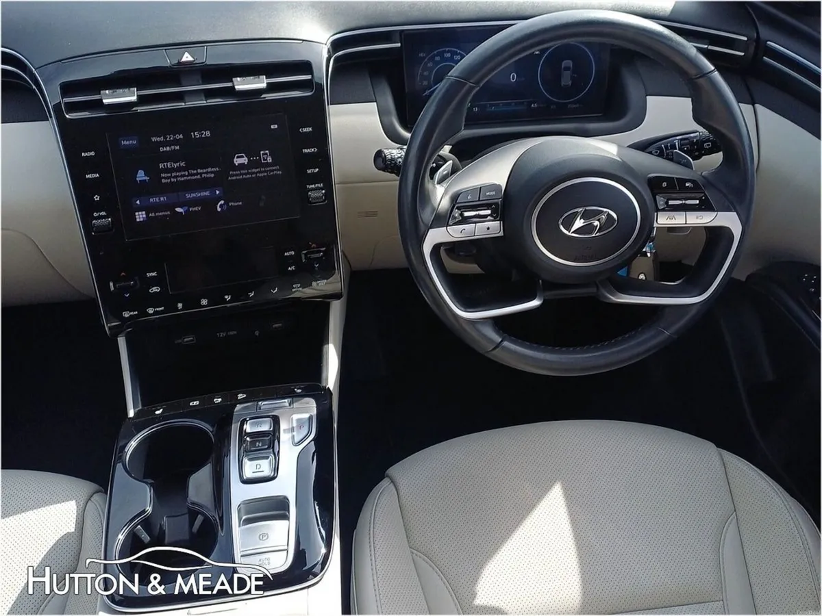 Hyundai Tucson Executive PHEV 1.6 Petrol 5dr - Image 4