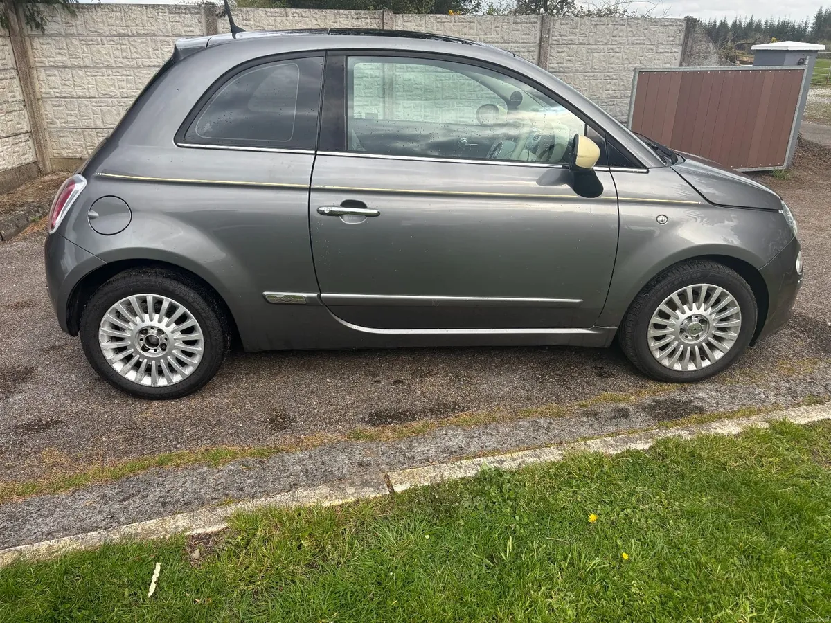 tiny mileage Fiat 500 2013 - Image 3