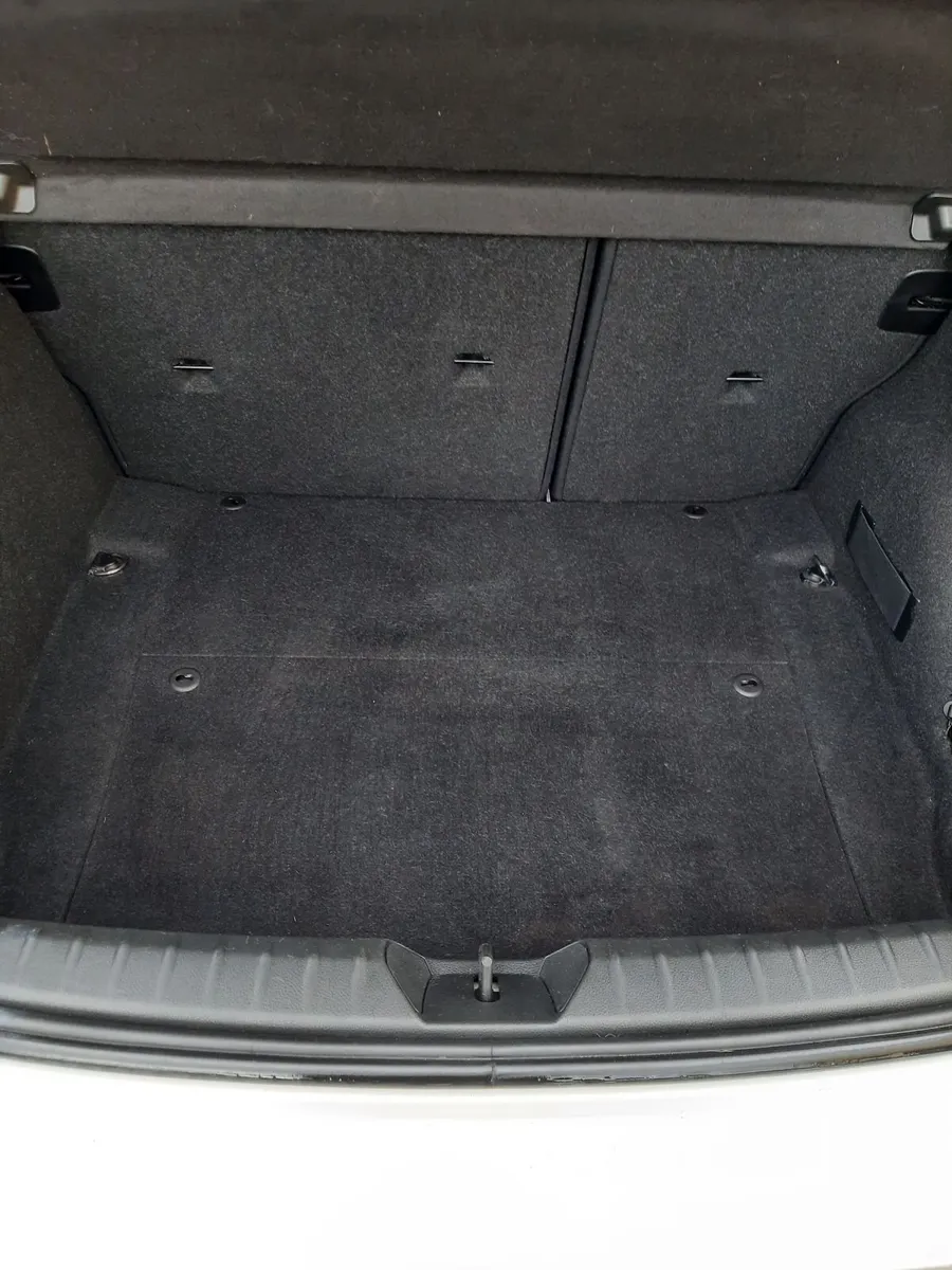 BMW 1-Series 2013 - Image 4