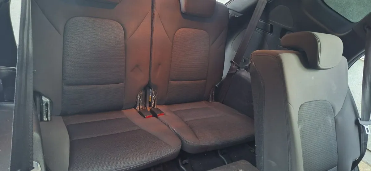 Hyundai Santa Fe 2014 - Image 3