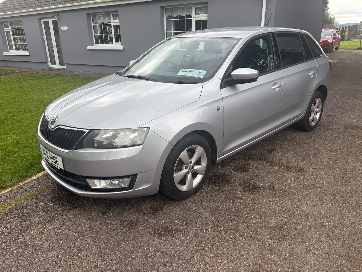 Low miles Skoda Rapid 2014 1,2 petrol - Image 1