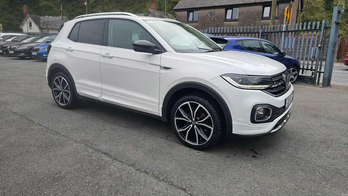 Volkswagen T-Cross 2021 R-Line 1.0 TSI 110HP - Image 2