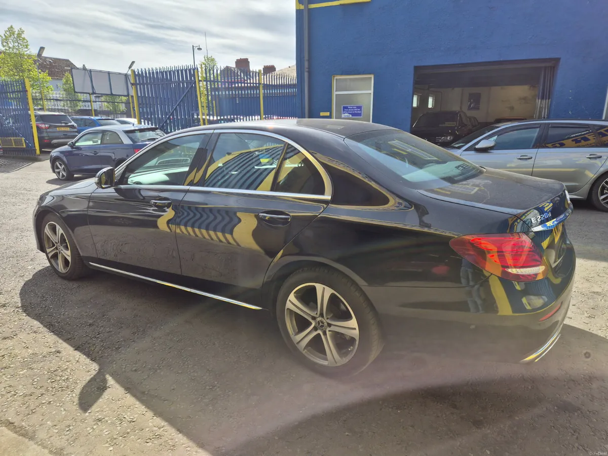 Mercedes-Benz E-Class 2018 - Image 3