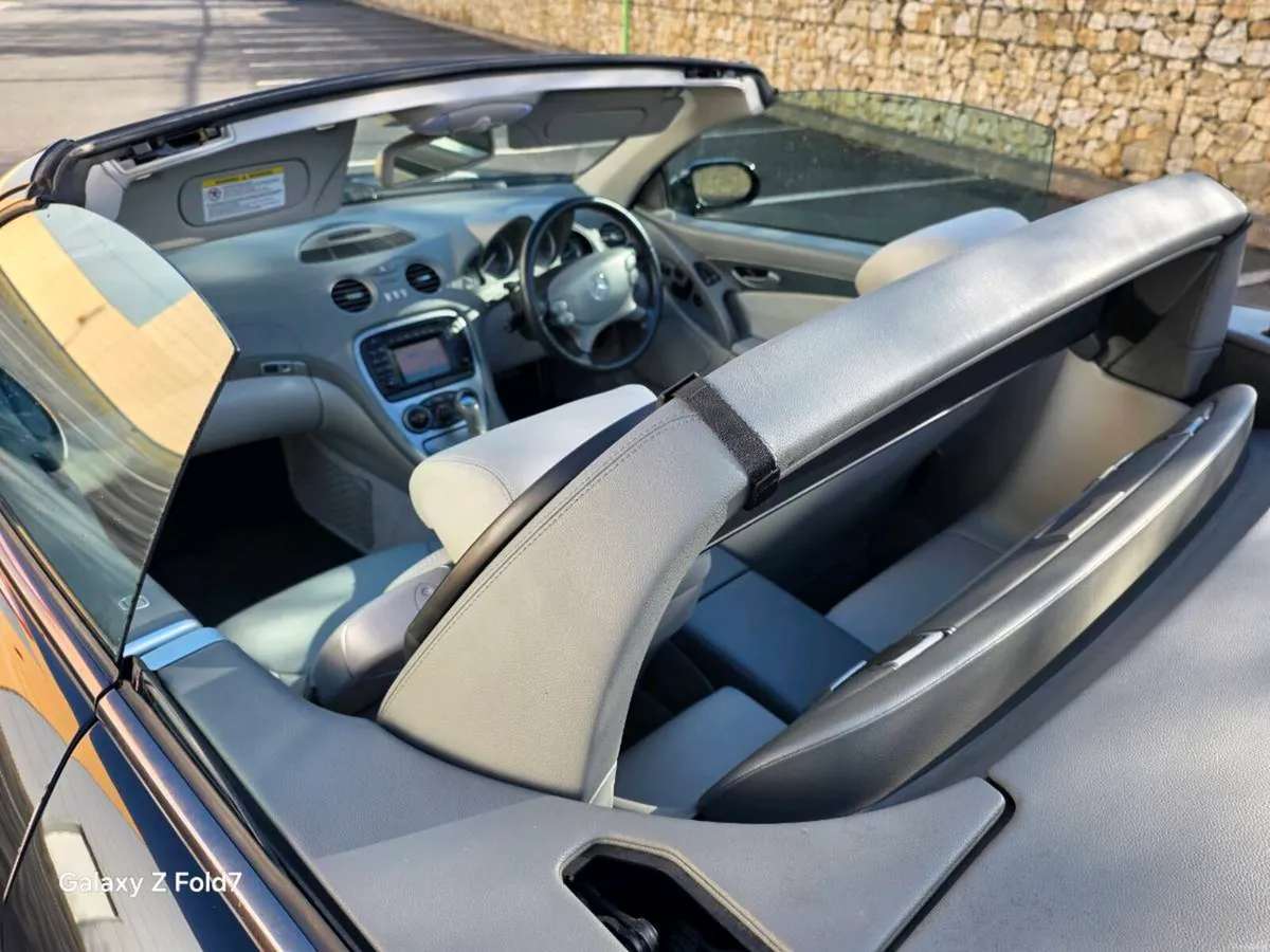 Mercedes SL 350 Convertible - Image 3