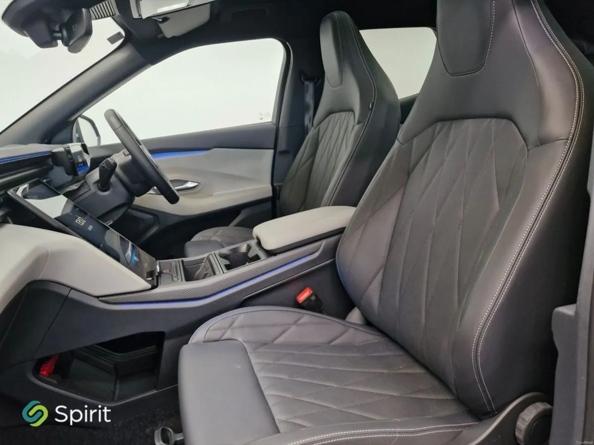 Ford Capri PREMIUM 77kWh EXTENDED RANGE**CALL ALAN - Image 4