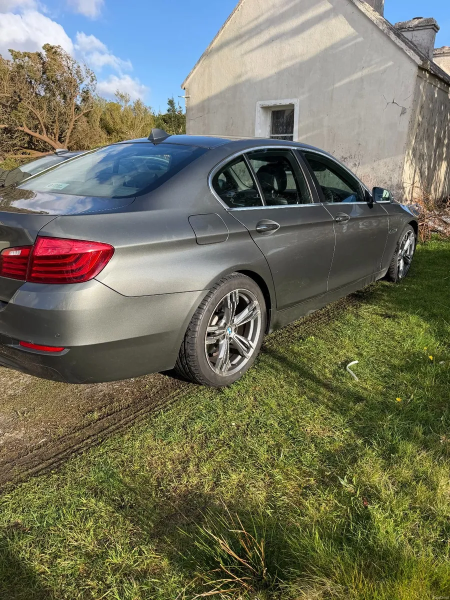 BMW 5-Series 2014 - Image 4