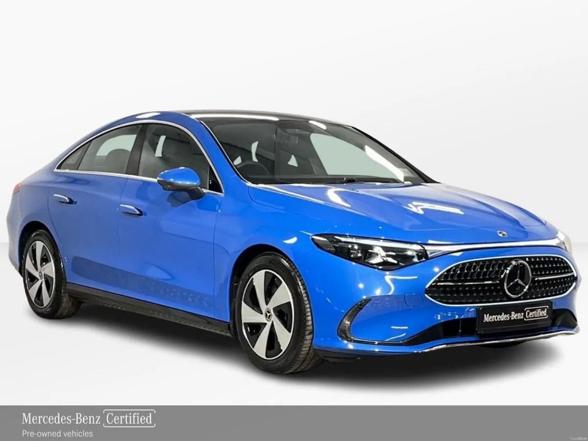 Mercedes-Benz CLA 200 Progressive - 17 Inch Alloys - Image 4