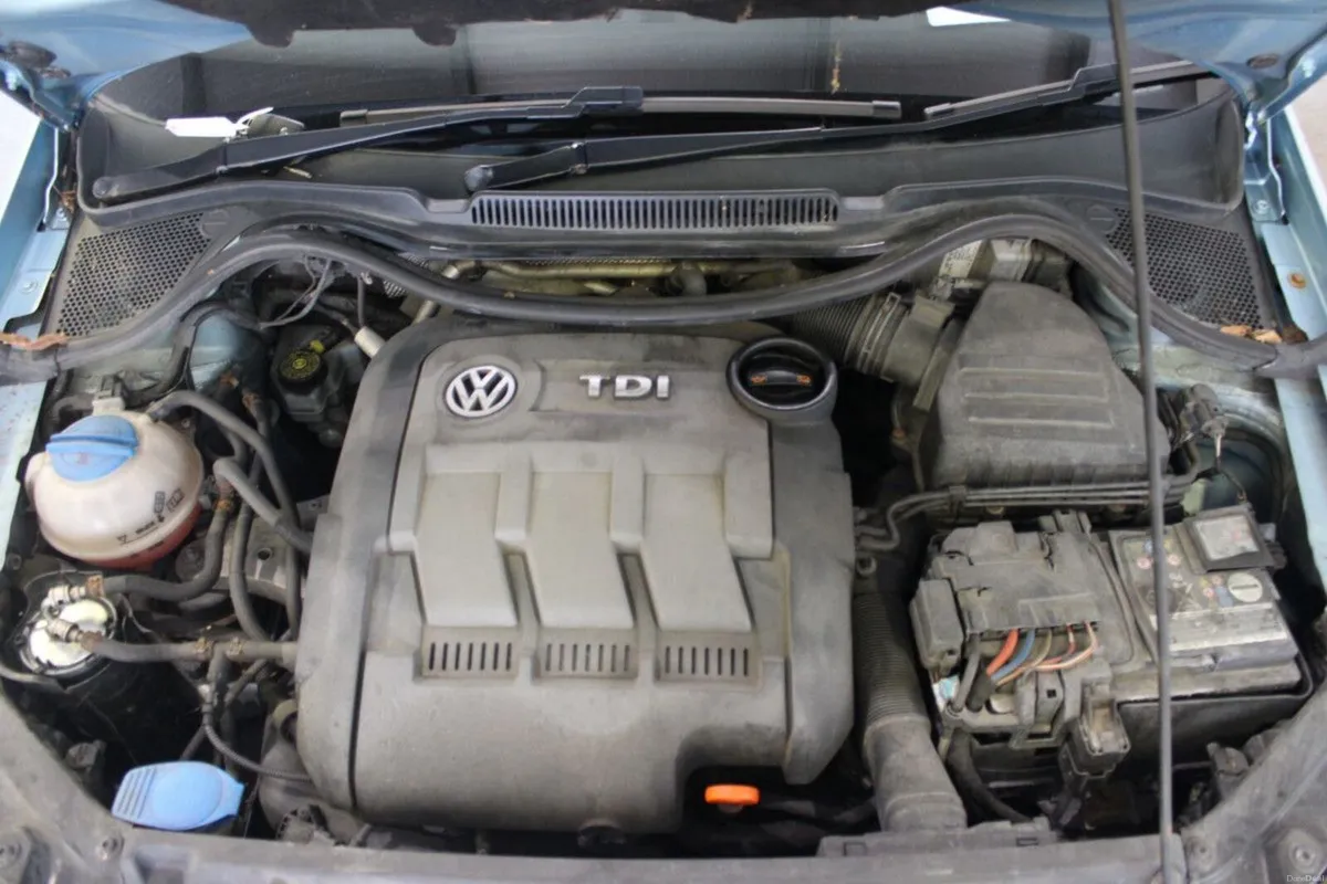 Volkswagen Polo 1.2 TDI 75BHP BLUEMOTION 3DR - TEN - Image 4
