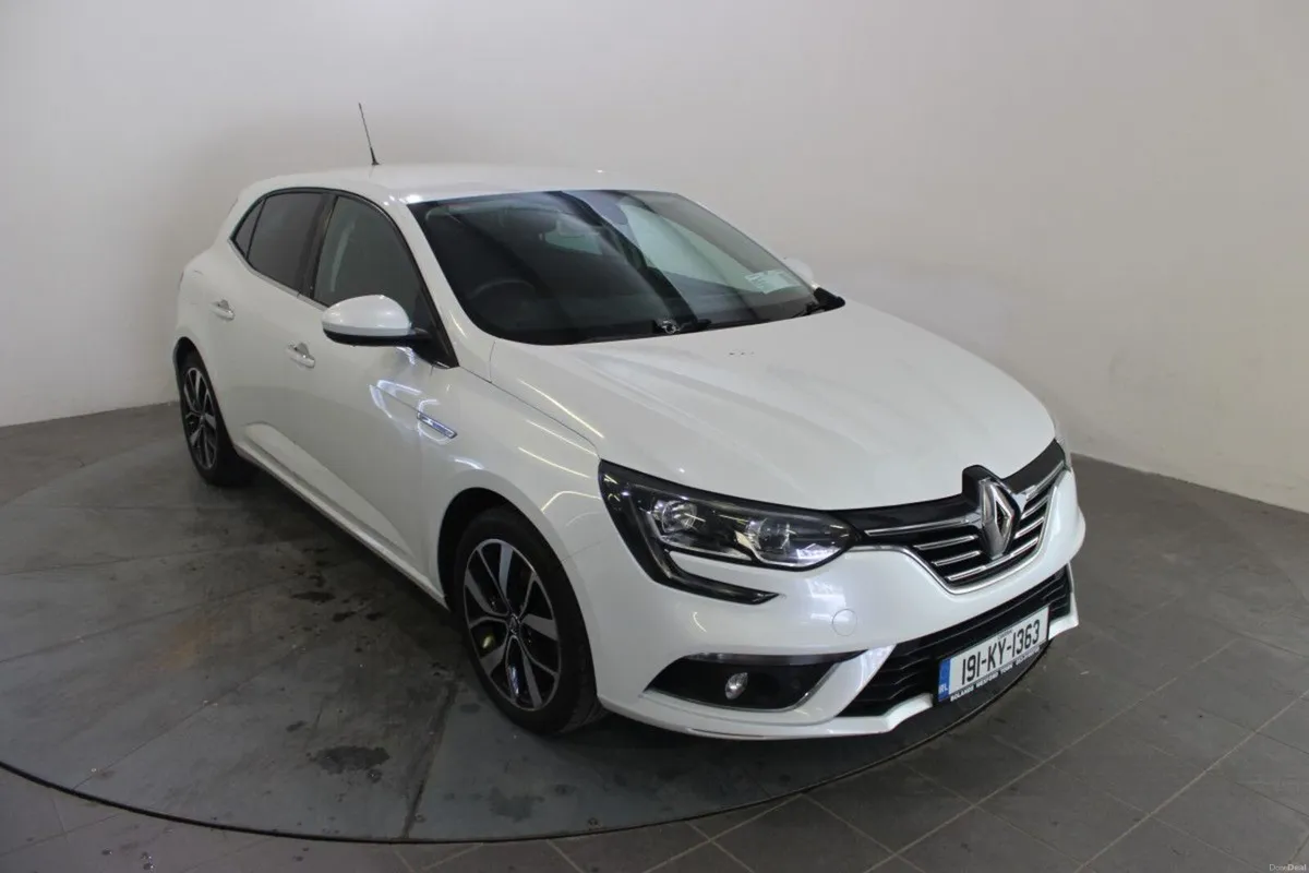 Renault Megane 1.3TCe 140 GPF ICONIC - TENDER 32 - Image 1