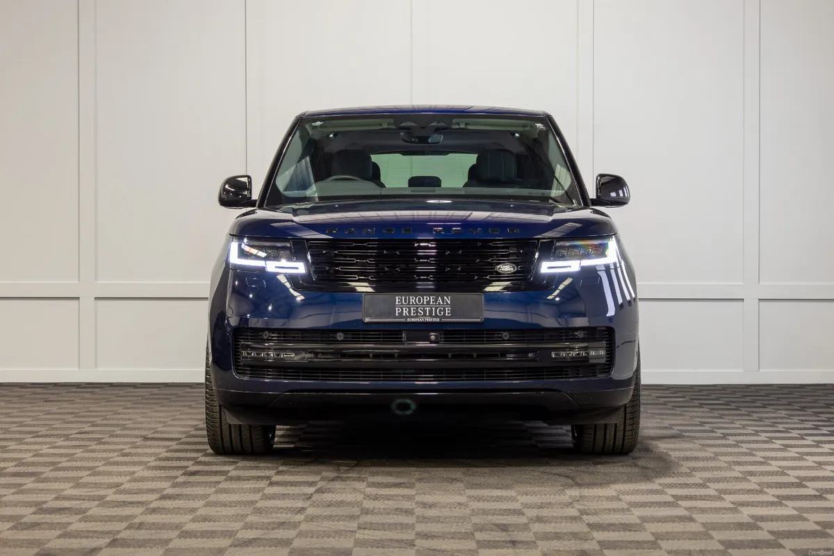 2023 Range Rover P440e SE - Image 2