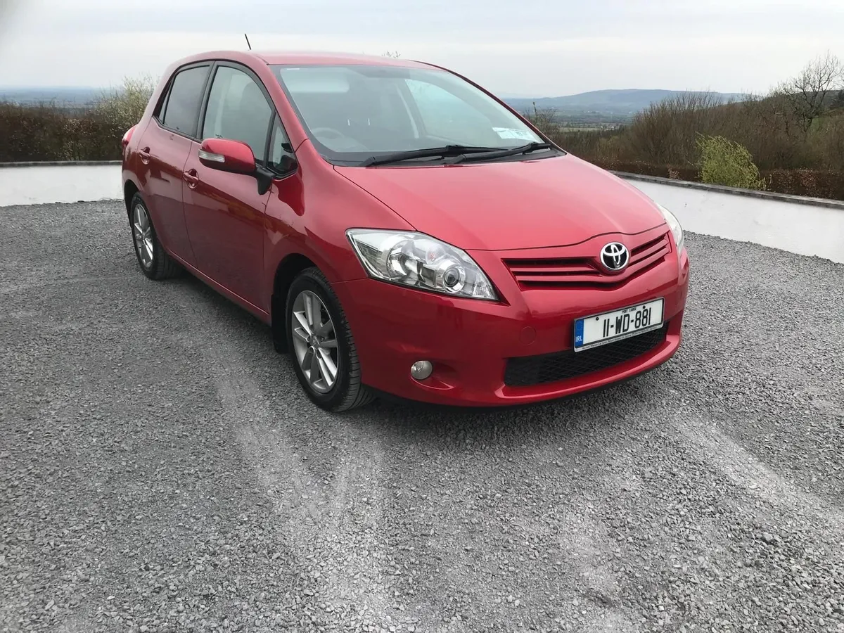 Toyota Auris 2011 - Image 3