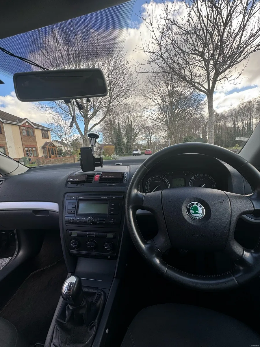 2007 Skoda Octavia 1.4L petrol for sale - Image 3