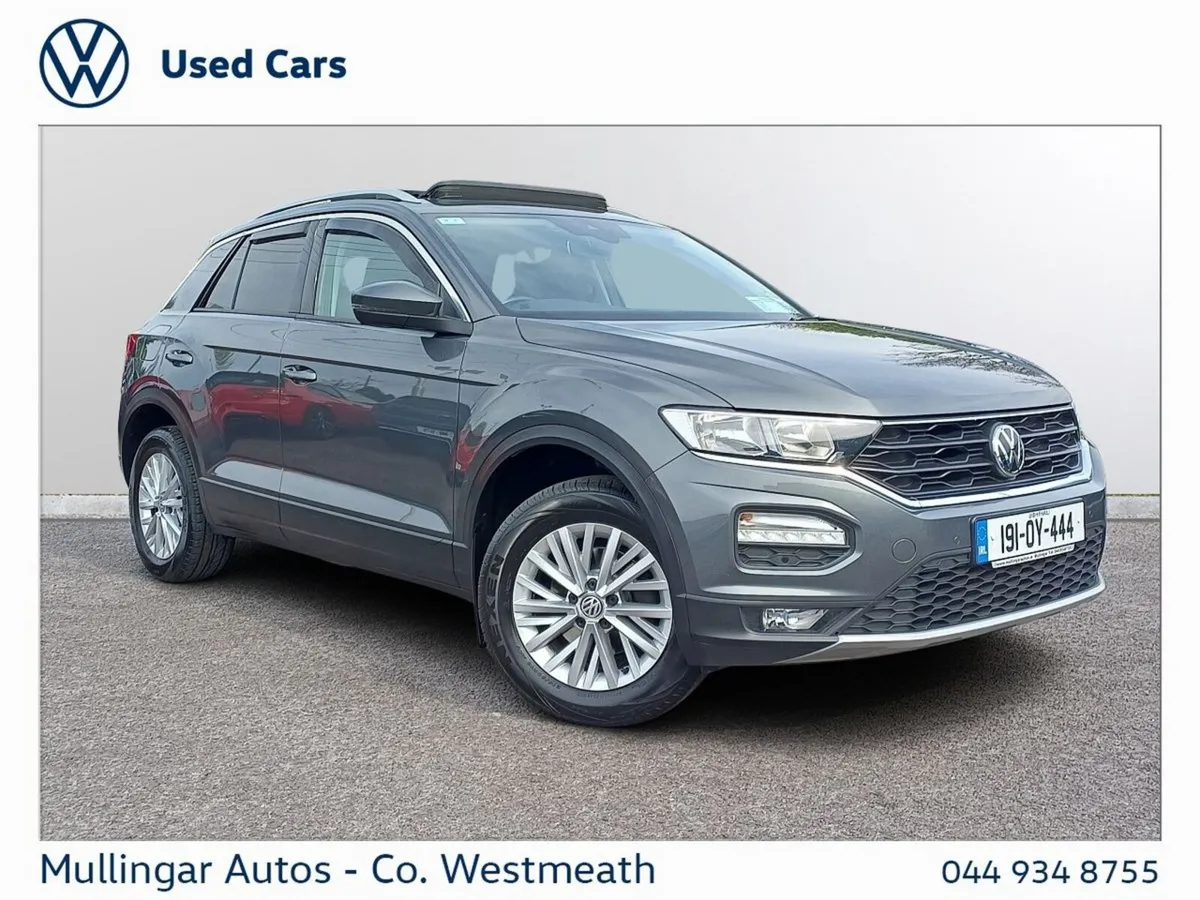 Volkswagen T-Roc 1.0 TSI 115bhp Design with Sunroo - Image 1