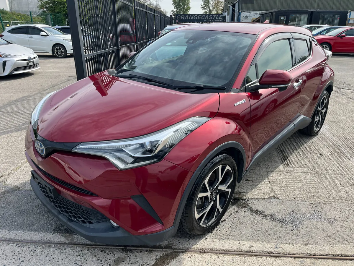 TOYOTA C-HR 2018, 1.8 HYBRID AUTO LOW KM HIGH SPEC - Image 2
