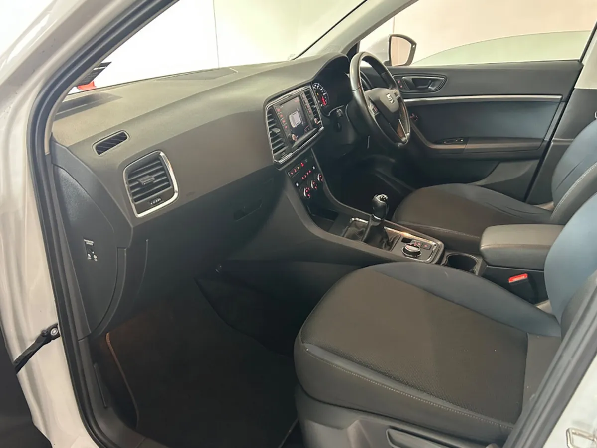 SEAT Ateca 1.6 TDI SE TECH 115PS 5DR - Image 2