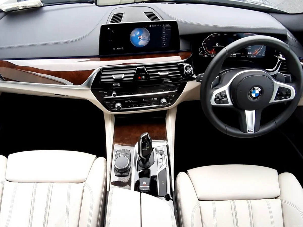 BMW 5-Series 520d M Sport Saloon - Image 4