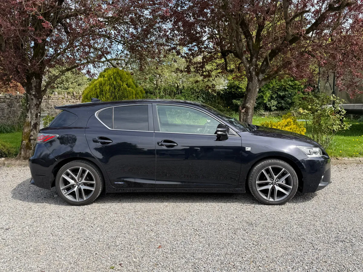 Lexus CT F Sport Leather - Image 2