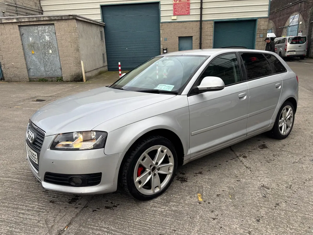 Audi A3 2009 - Image 2