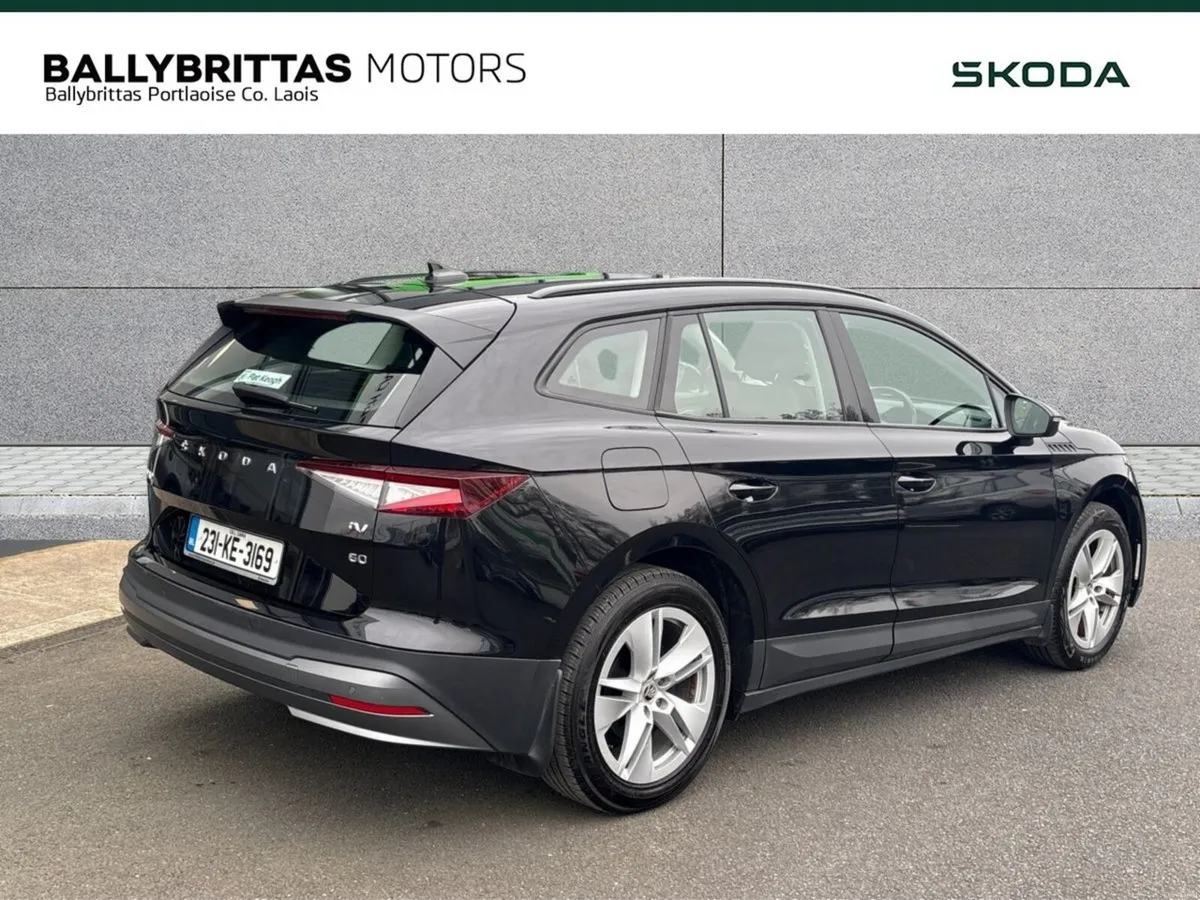 Skoda Enyaq IV 60 Fully Electric - Image 5