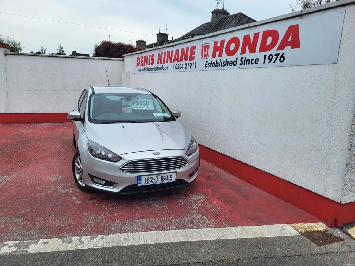 Ford Focus 1.5 TDCi 120PS Titanium PowerShift - Image 2