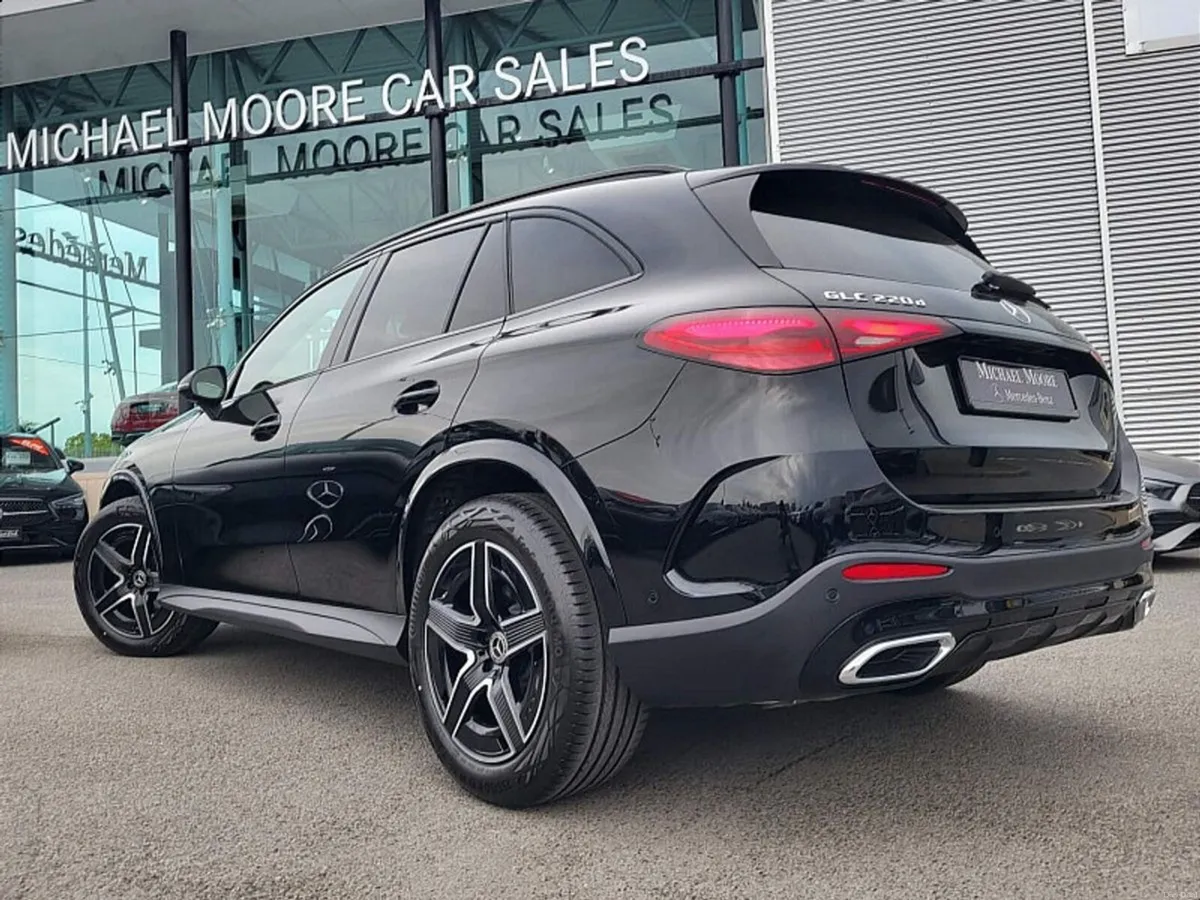 Mercedes-Benz GLC GLC220d 4MATIC AMG LINE PLUS AUT - Image 3
