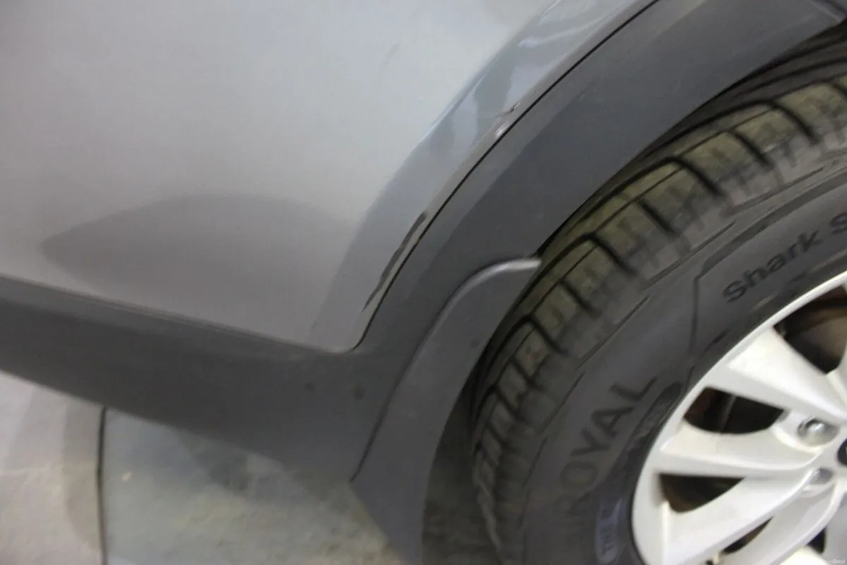 Kia Sorento Platinum 2WD- TENDER 40 - Image 4